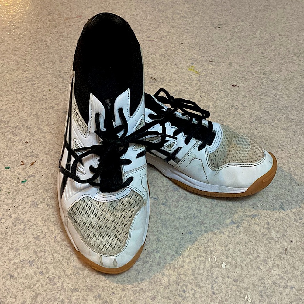 asics womens volleyball shoes